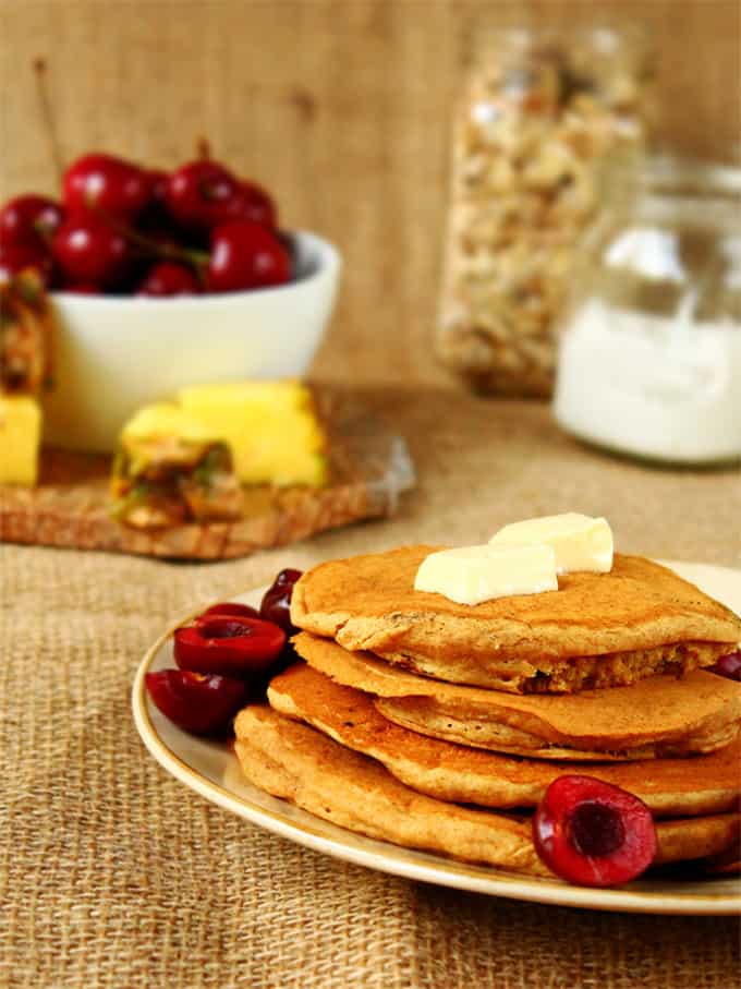 The Best Healthy Vegan Pancakes - Vegan or otherwise, these are the best pancakes I've ever eaten. {ilovevegan.com}