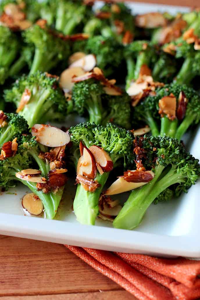 Broccoli Almondine - Hands down this is the EASIEST (and most delicious) way to serve steamed broccoli. #vegan #thanksgiving #sidedish - ilovevegan.com