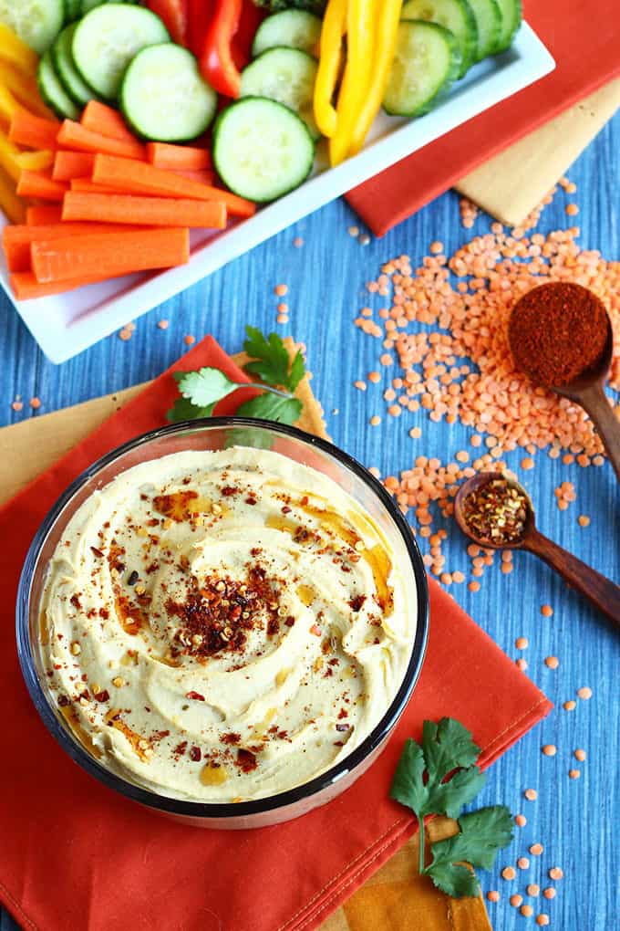 Roasted Garlic Red Lentil Hummus - This deliciously creamy hummus is made with ½ chickpeas and ½ red lentils for a boost of protein and fibre. - ilovevegan.com #vegan #soyfree #glutenfree