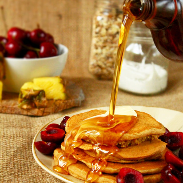The Best Healthy Vegan Pancakes - Vegan or otherwise, these are the best pancakes I've ever eaten. {ilovevegan.com}