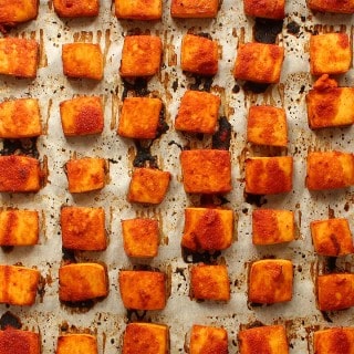 Sriracha & Soy Sauce Tofu {Recipe & Step-by-Step Instructions} | ilovevegan.com